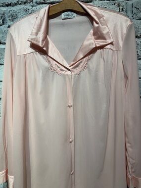 Vanity Fair Light Pink Satin-Trim Long Sleeve Pajama Pants Set